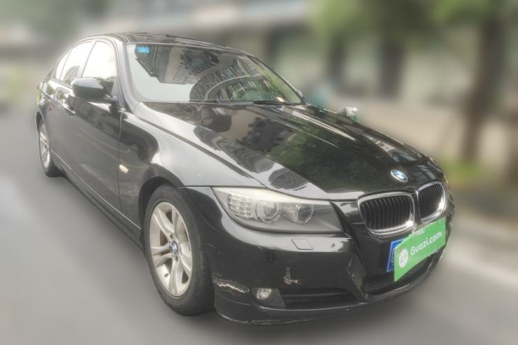 Used BMW 3 Series 2012 318i Leading Model Front Right 45 Deg