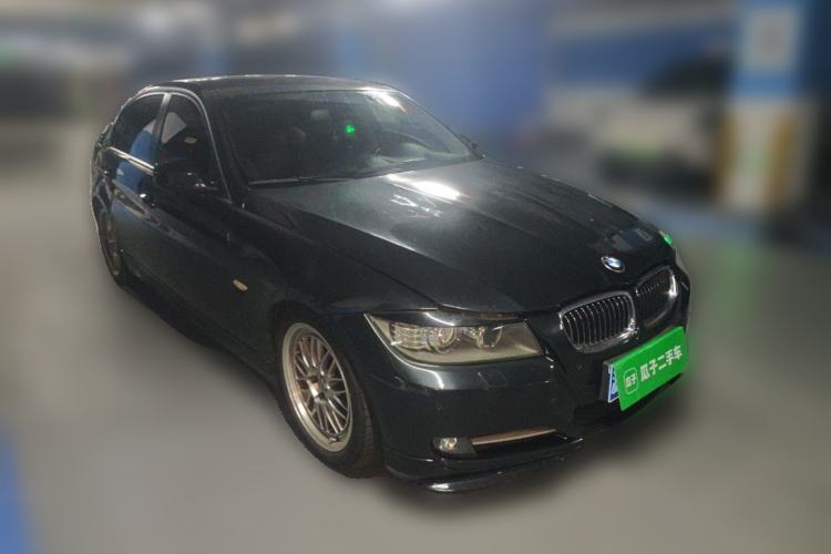 Used BMW 3 Series 2012 325i Luxury Edition Front Right 45 Deg