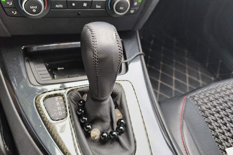 Used BMW 3 Series 2012 318i Leading Model Gear Lever