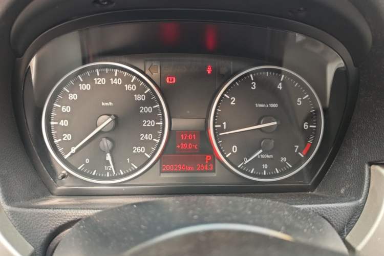 Used BMW 3 Series 2012 320i Luxury Edition Instrument Cluster