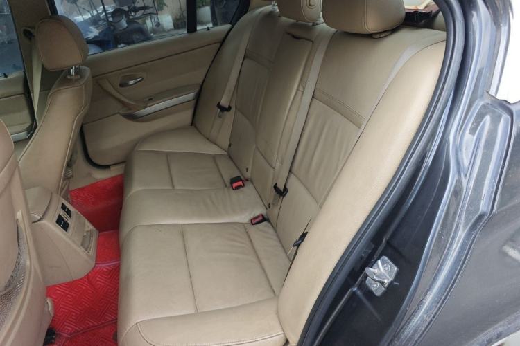 Used BMW 3 Series 2012 320i Luxury Edition Left Rear Seat