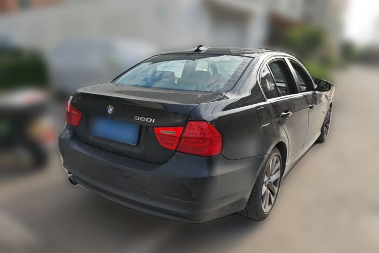 Used BMW 3 Series 2012 320i Luxury Edition Rear Right 45 Deg
