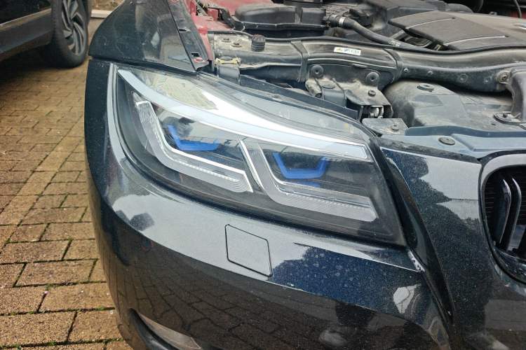 Used BMW 3 Series 2012 320i Sport Edition Right Front Headlight