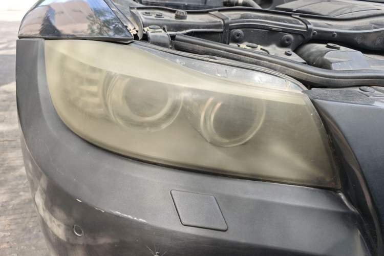 Used BMW 3 Series 2012 320i Luxury Edition Right Front Headlight