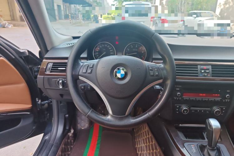 Used BMW 3 Series 2012 325i Sport Edition Steering Wheel