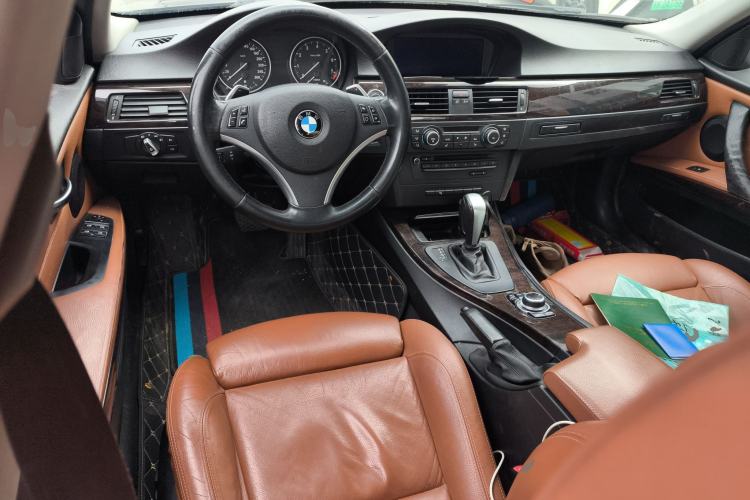 Used BMW 3 Series 2012 325i Luxury Edition Steering Wheel