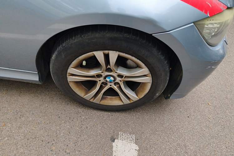 Used BMW 3 Series 2012 318i Leading Model Right Front Wheel Hub