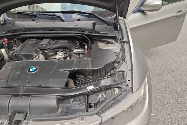 Used BMW 3 Series 2012 318i Leading Model Engine Bay Left