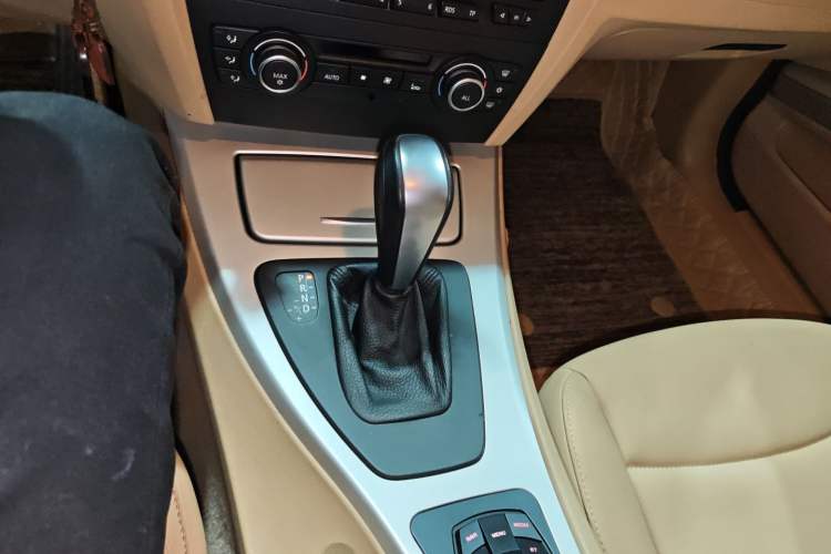 Used BMW 3 Series 2012 318i Leading Model Gear Lever