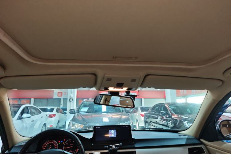 Used BMW 3 Series 2012 318i Leading Model Headliner