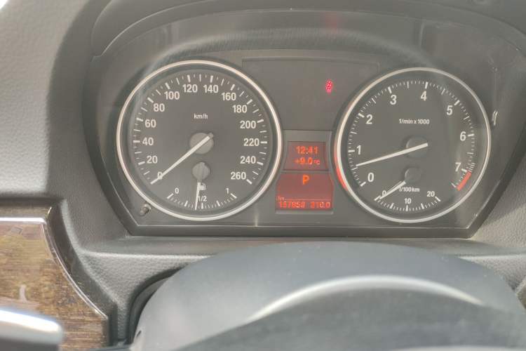Used BMW 3 Series 2012 325i Luxury Edition Instrument Cluster