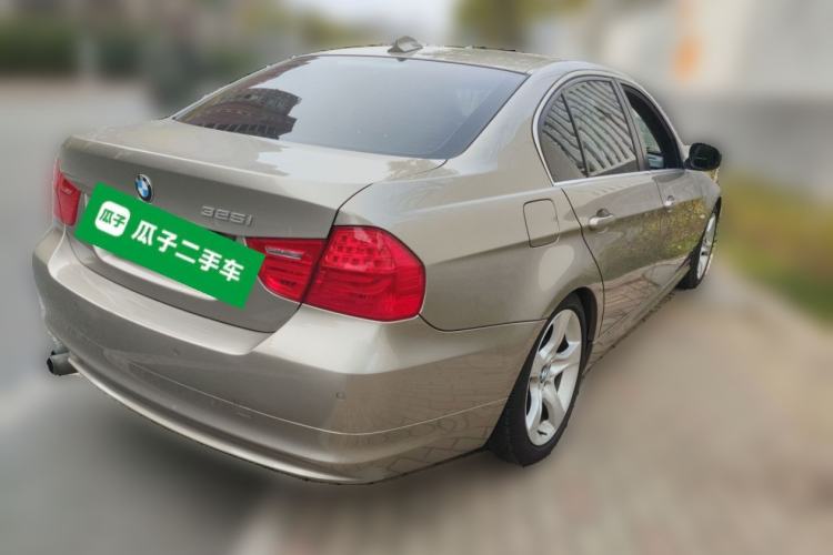 Used BMW 3 Series 2012 325i Luxury Edition Rear Right 45 Deg