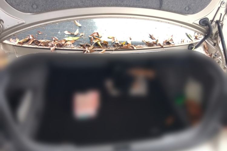 Used BMW 3 Series 2012 320i Sport Edition Trunk