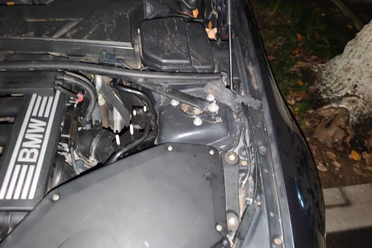 Used BMW 3 Series 2012 325i Sport Edition Engine Bay Left