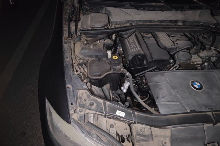Used BMW 3 Series 2012 320i Luxury Edition Engine Bay Right