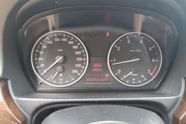 Used BMW 3 Series 2012 320i Sport Edition Instrument Cluster