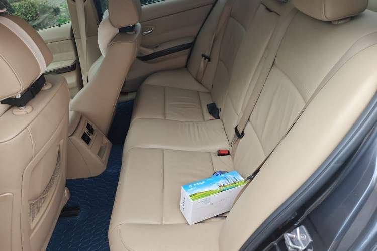Used BMW 3 Series 2012 325i Luxury Edition Left Rear Seat