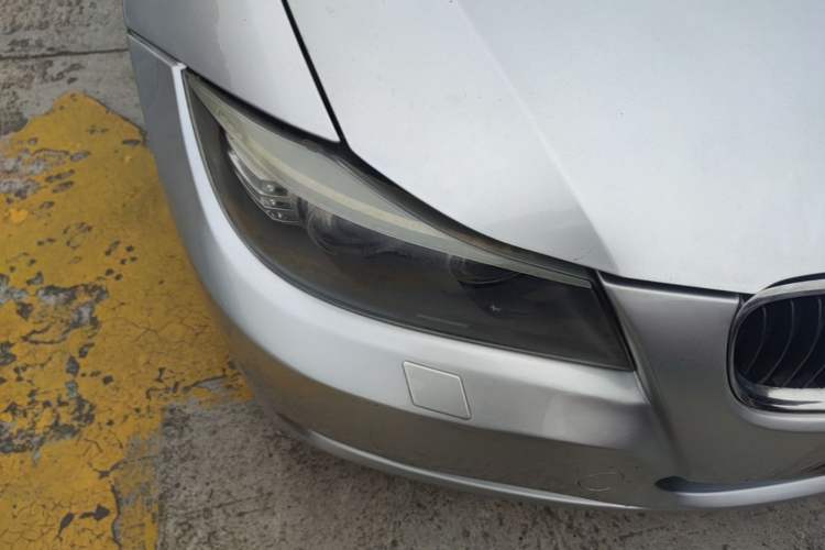 Used BMW 3 Series 2012 320i Sport Edition Right Front Headlight