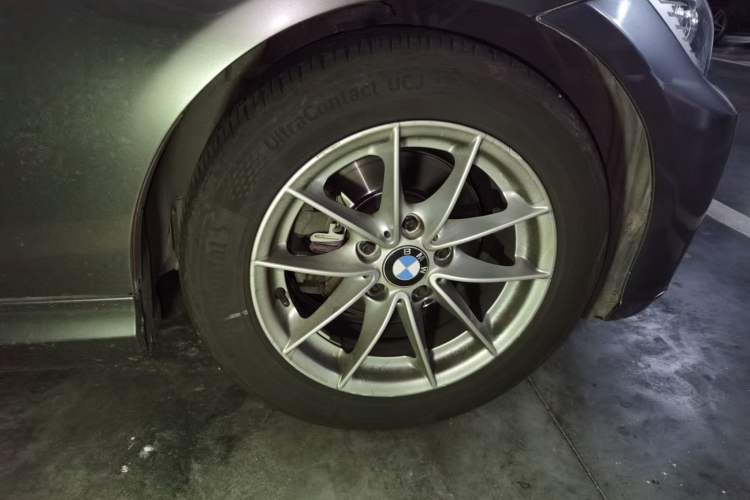 Used BMW 3 Series 2012 318i Leading Model Right Front Wheel Hub