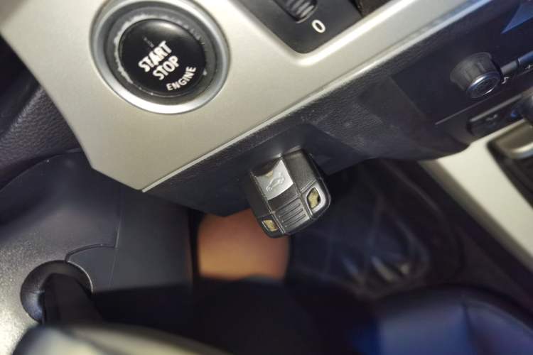 Used BMW 3 Series 2012 318i Leading Model Vehicle Key