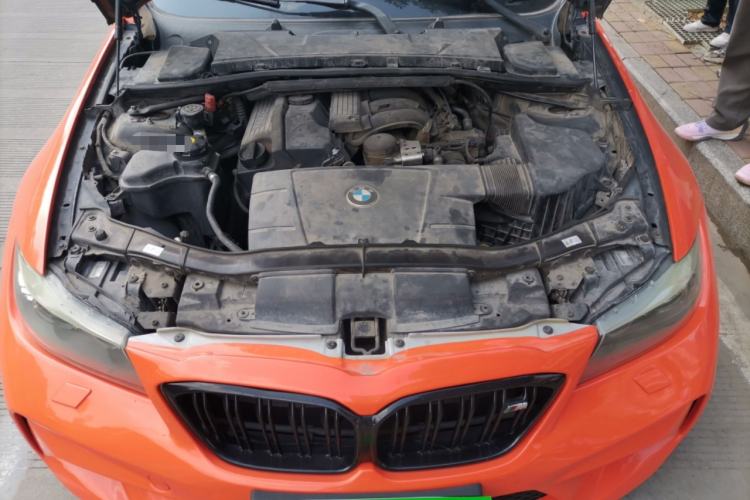 Used BMW 3 Series 2012 320i Luxury Edition Engine Bay