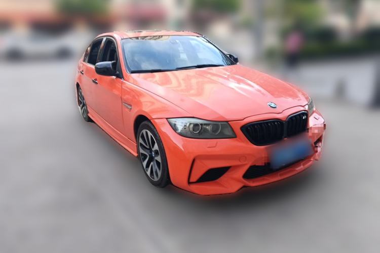 Used BMW 3 Series 2012 320i Luxury Edition Front Right 45 Deg