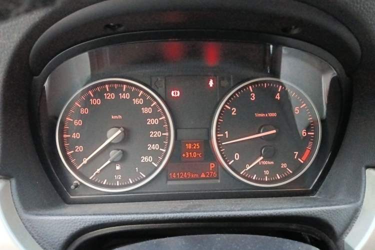Used BMW 3 Series 2012 320i Luxury Edition Instrument Cluster