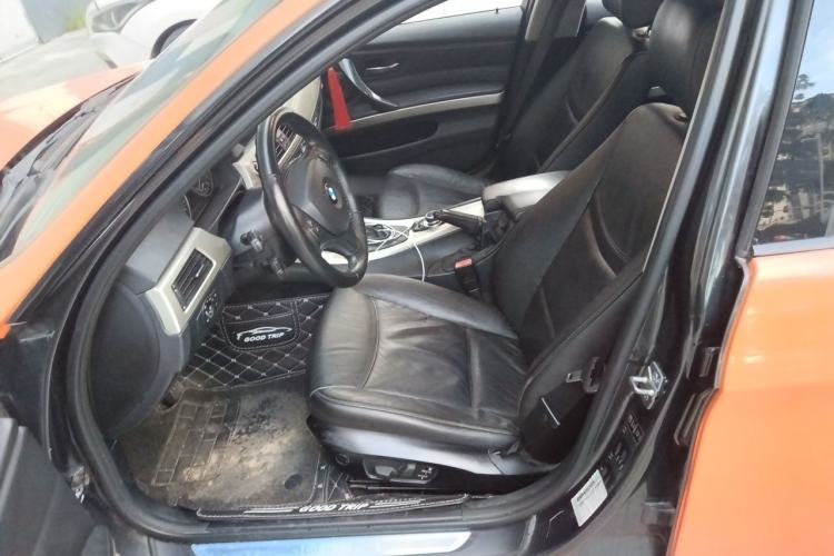 Used BMW 3 Series 2012 320i Luxury Edition Left Front Seat