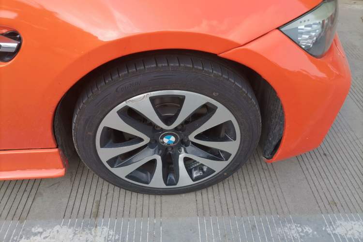 Used BMW 3 Series 2012 320i Luxury Edition Right Front Wheel Hub