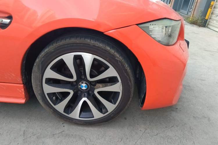 Used BMW 3 Series 2012 320i Luxury Edition Right Front Wheel Hub