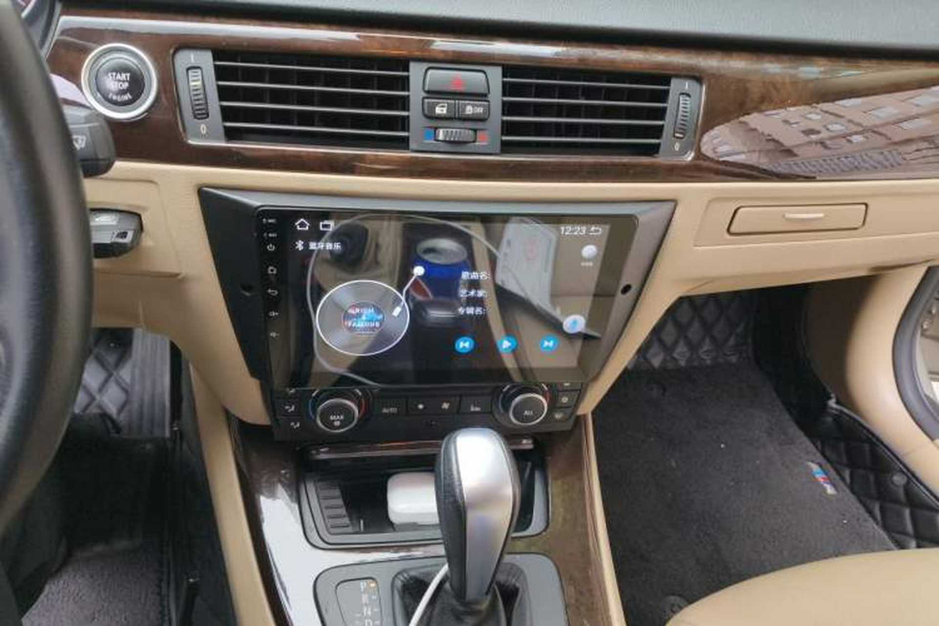 Used BMW 3 Series 2012 320i Sport Edition Audio And AC Panel