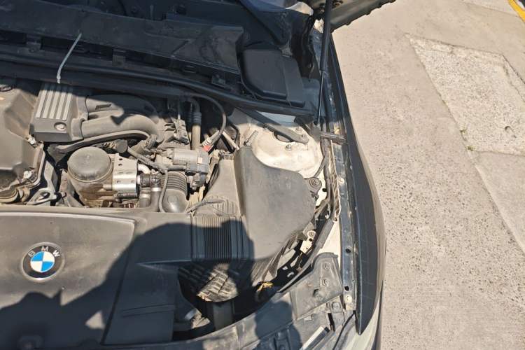 Used BMW 3 Series 2012 318i Leading Model Engine Bay Left