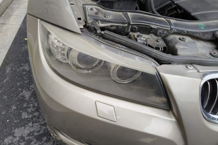Used BMW 3 Series 2012 320i Sport Edition Right Front Headlight