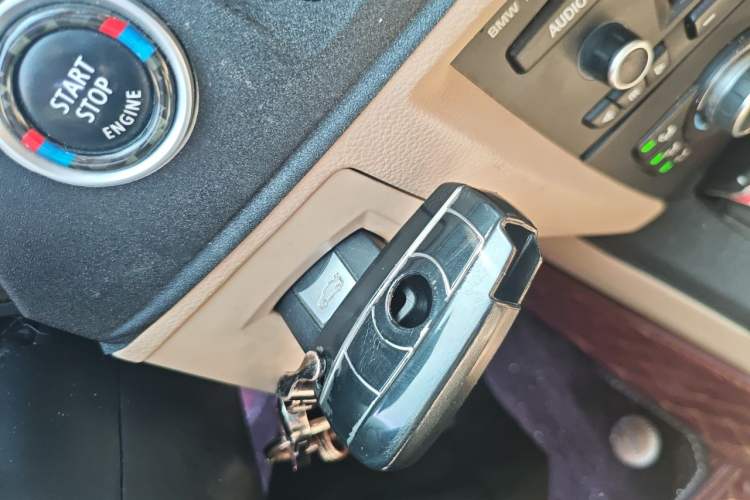 Used BMW 3 Series 2012 318i Leading Model Vehicle Key
