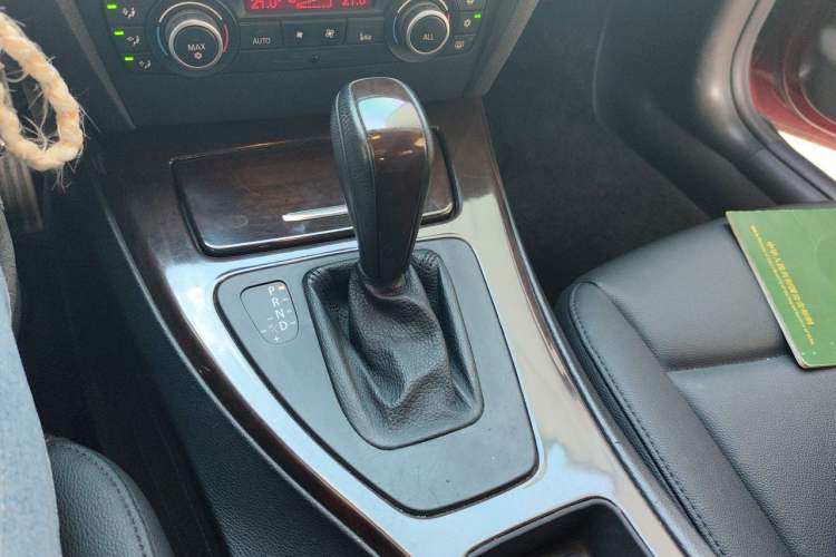 Used BMW 3 Series 2012 318i Leading Model Gear Lever