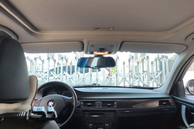 Used BMW 3 Series 2012 318i Leading Model Headliner