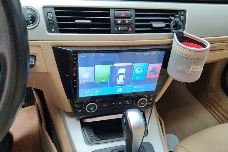 Used BMW 3 Series 2012 318i Leading Model Audio And AC Panel