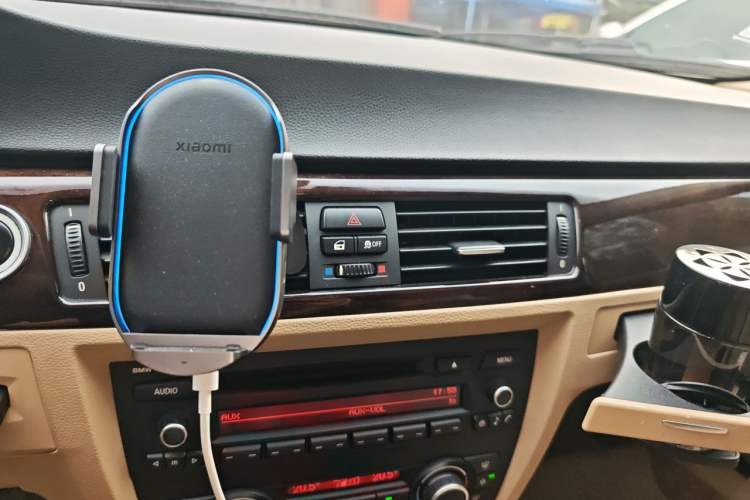 Used BMW 3 Series 2012 320i Sport Edition Audio And AC Panel