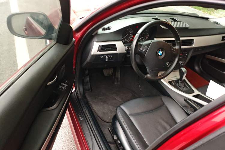 Used BMW 3 Series 2012 318i Leading Model Driver Seat
