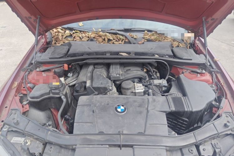 Used BMW 3 Series 2012 318i Leading Model Engine Bay