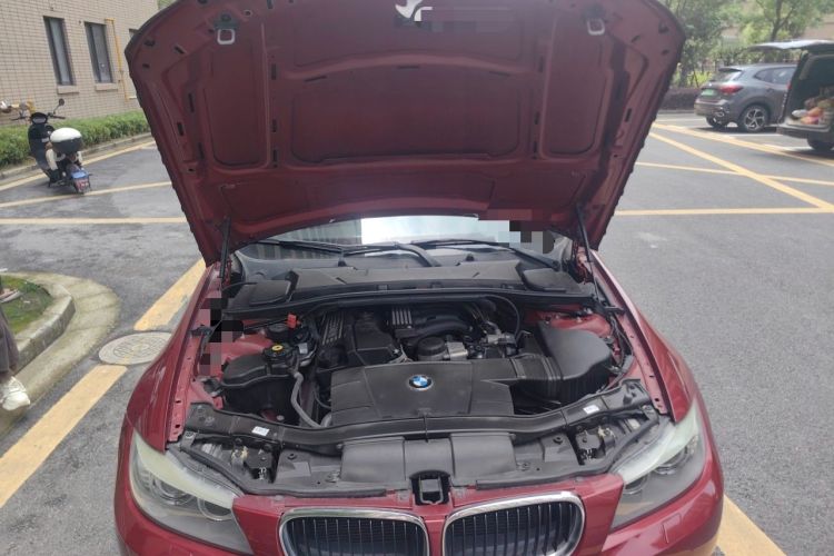 Used BMW 3 Series 2012 318i Leading Model Engine Bay