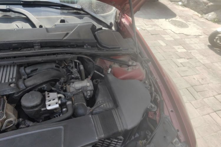 Used BMW 3 Series 2012 318i Leading Model Engine Bay Left