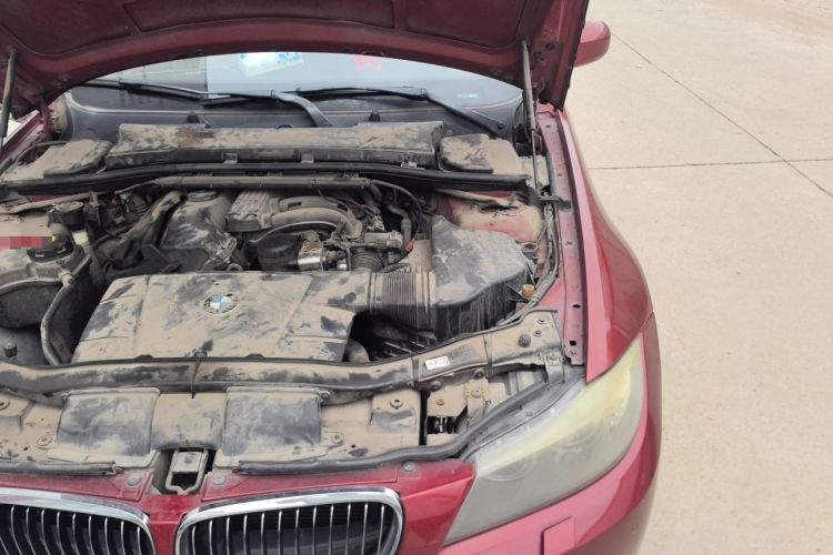 Used BMW 3 Series 2012 320i Luxury Edition Engine Bay Left