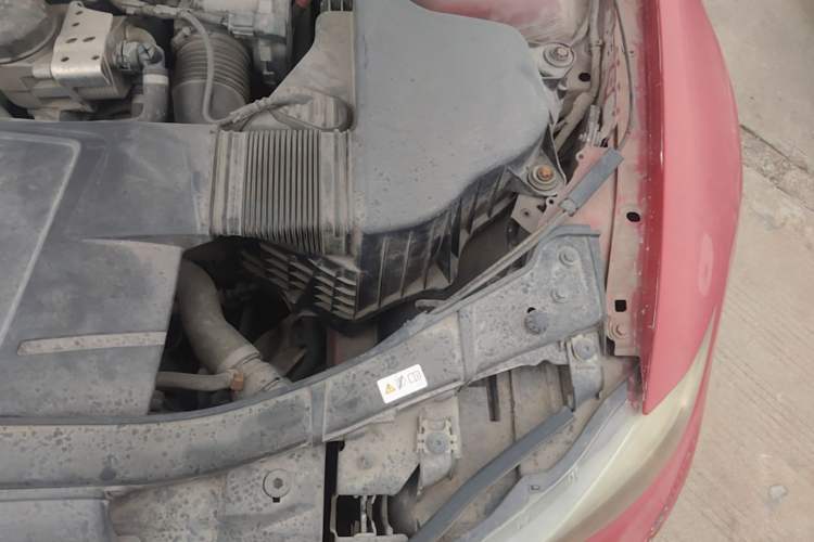 Used BMW 3 Series 2012 320i Sport Edition Engine Bay Left
