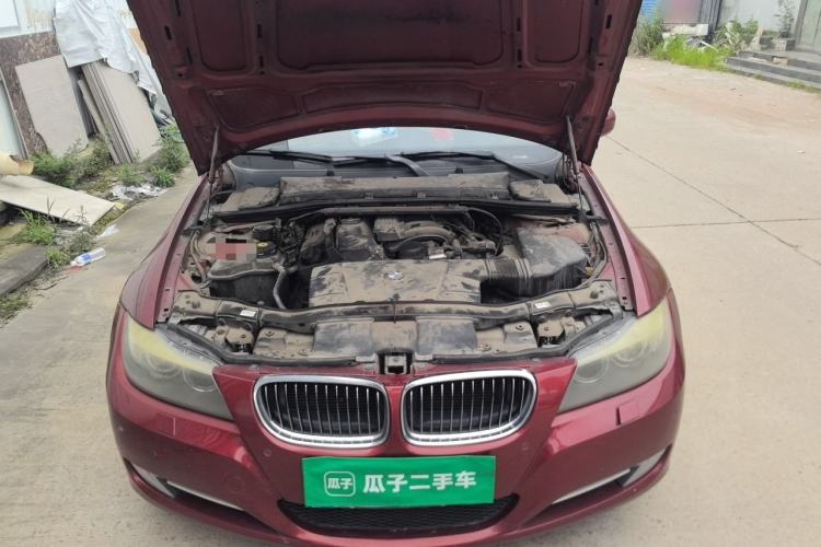 Used BMW 3 Series 2012 320i Luxury Edition Engine Bay