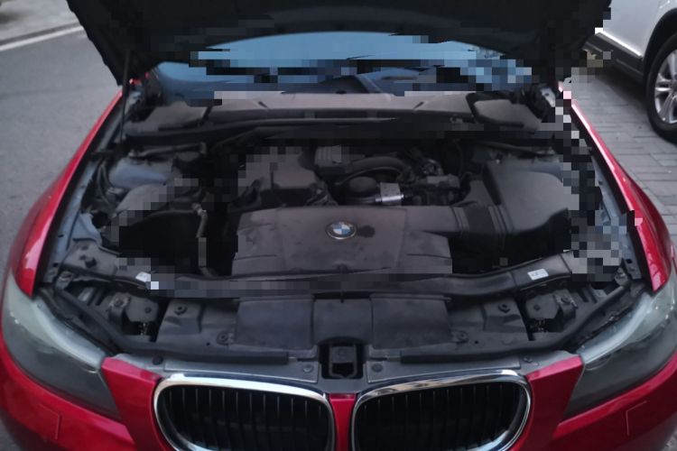 Used BMW 3 Series 2012 318i Leading Model Engine Bay