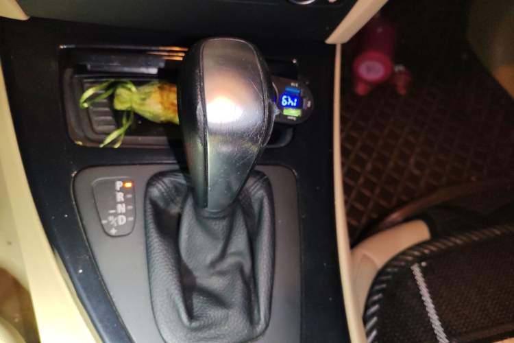 Used BMW 3 Series 2012 318i Leading Model Gear Lever