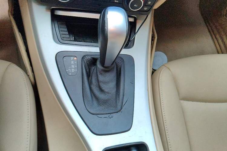 Used BMW 3 Series 2012 318i Leading Model Gear Lever