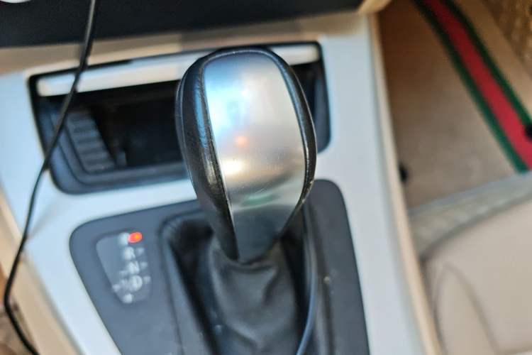 Used BMW 3 Series 2012 318i Leading Model Gear Lever
