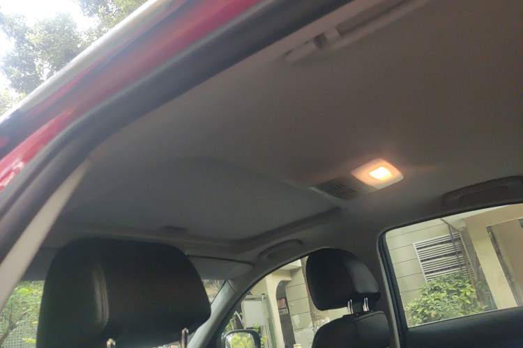 Used BMW 3 Series 2012 320i Luxury Edition Headliner